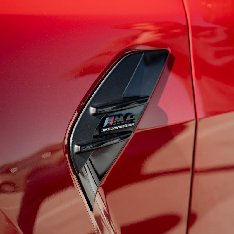 BMW M4 Gallery Image 3