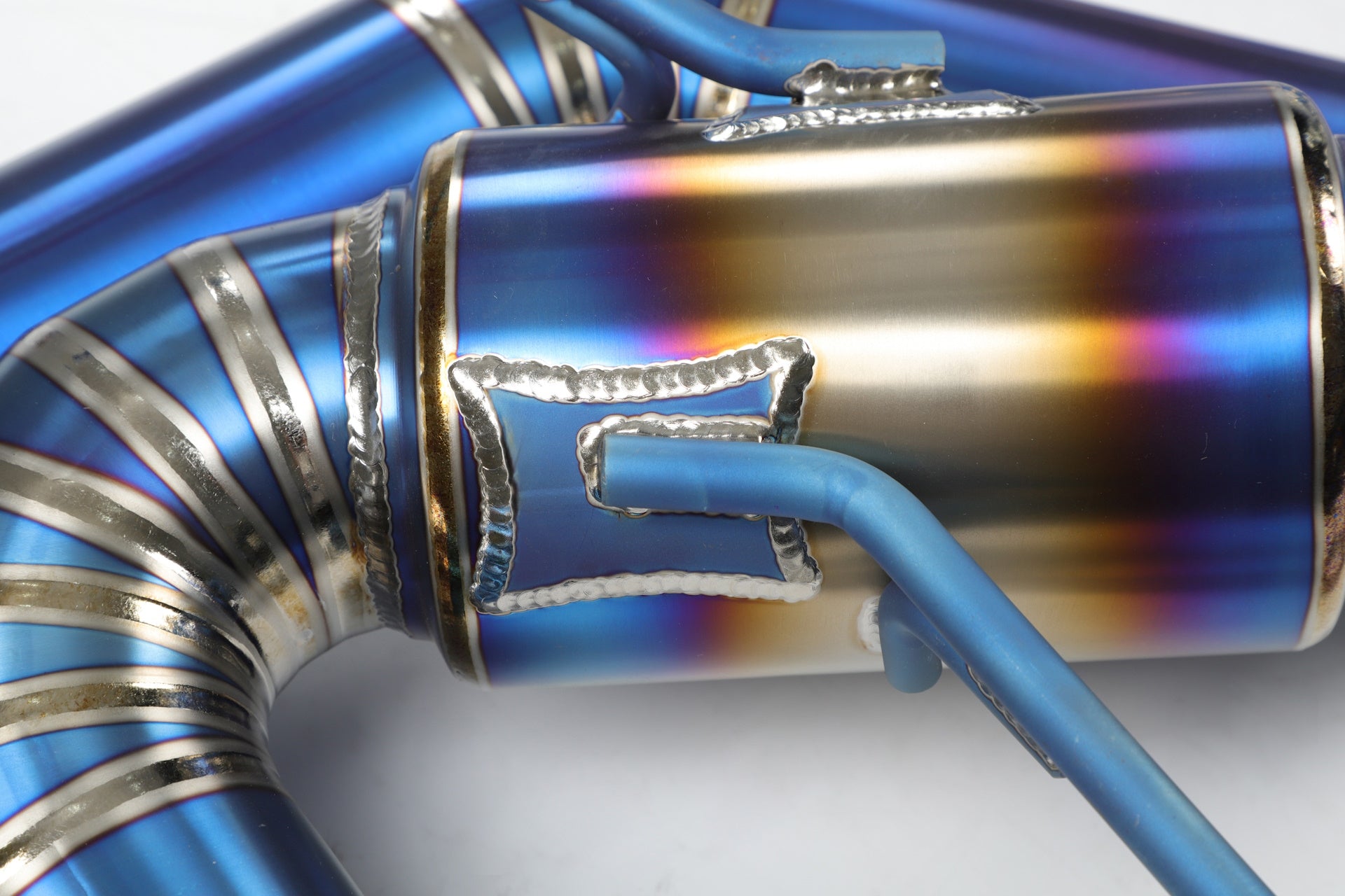 Ｋ*Ｔ様 ('23～'25)【8BL】 UPタイプ チタンドラッグブルー Corvette C8 Titanium Catback 2020+ (Brushed Blue) – WIKD Motorsports